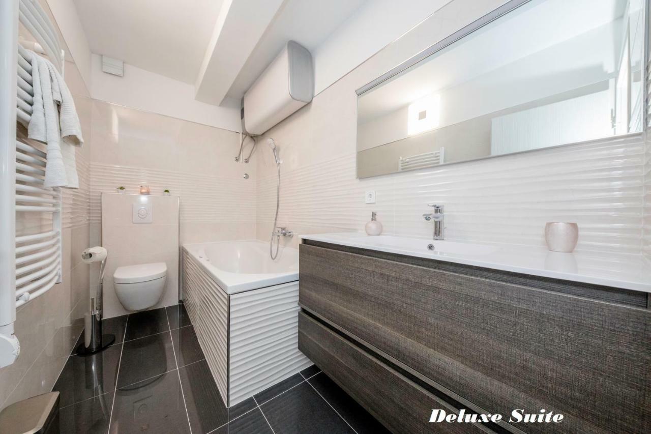 Villa Harmony Rab Barbat na Rabu エクステリア 写真