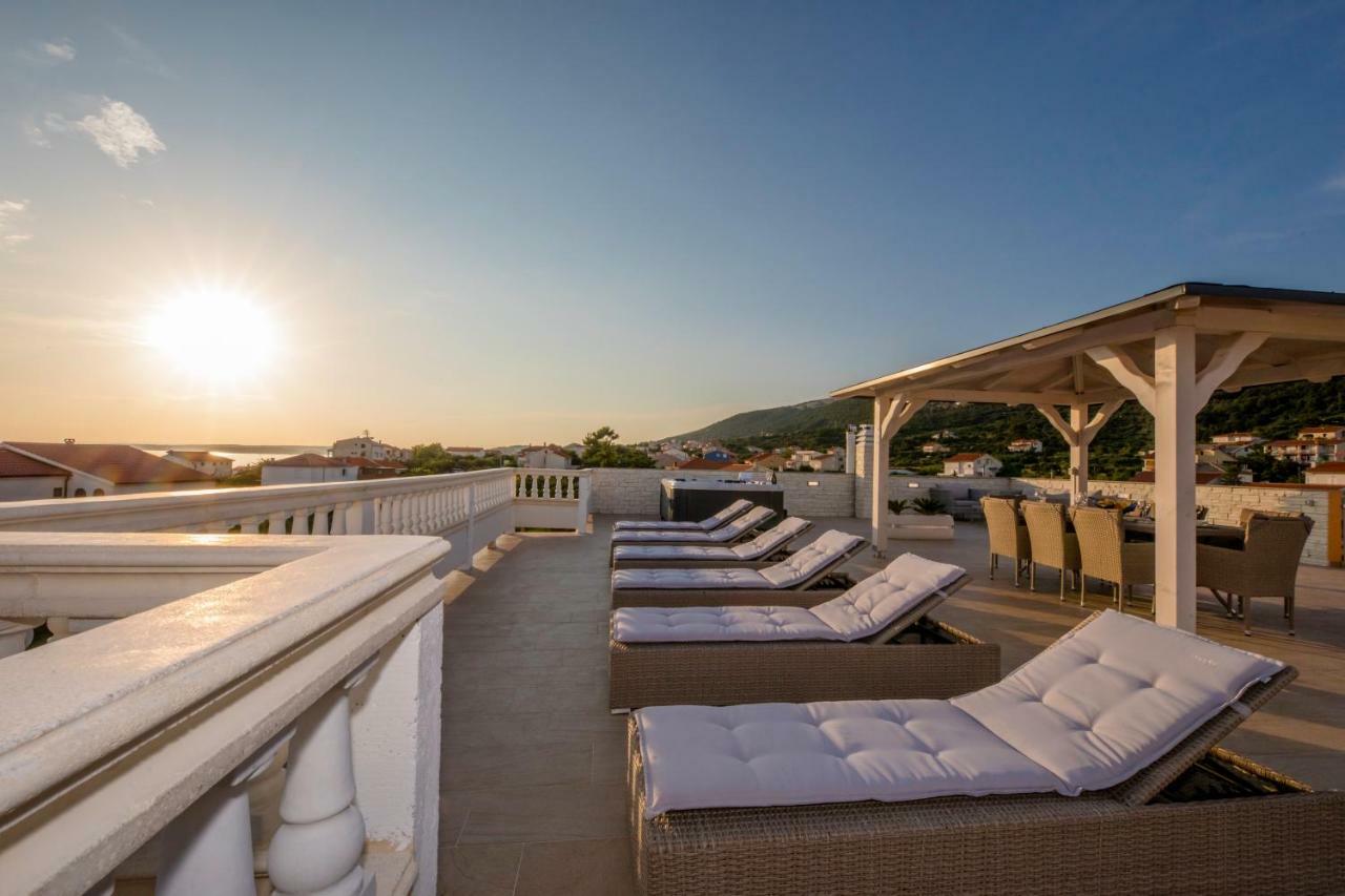 Villa Harmony Rab Barbat na Rabu エクステリア 写真