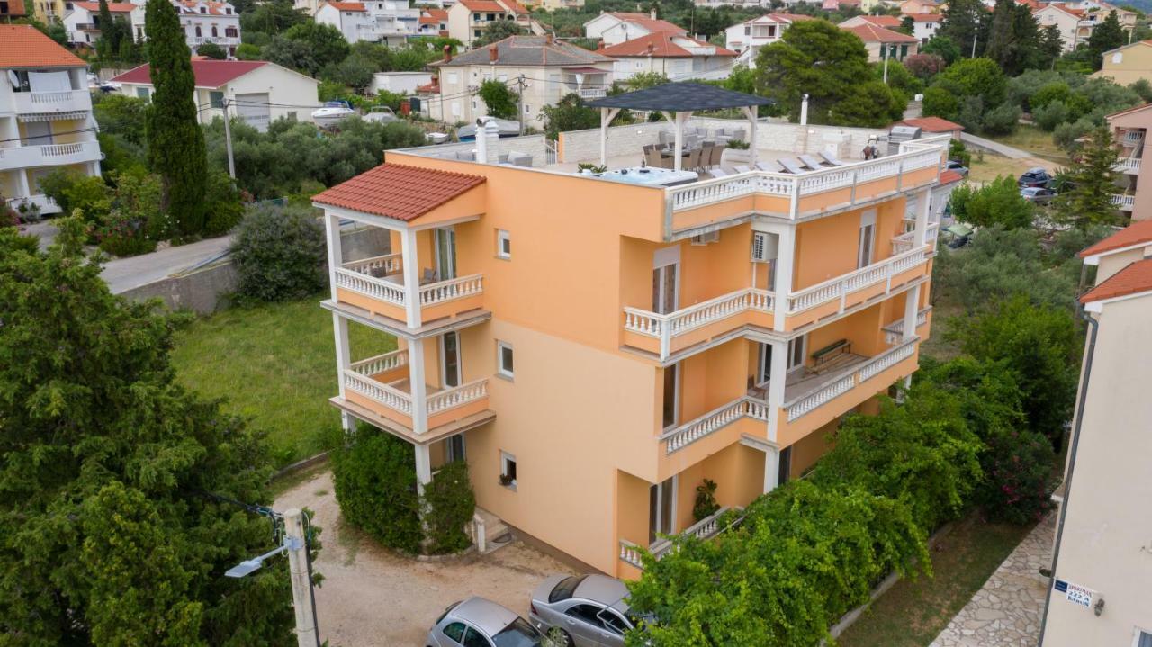 Villa Harmony Rab Barbat na Rabu エクステリア 写真