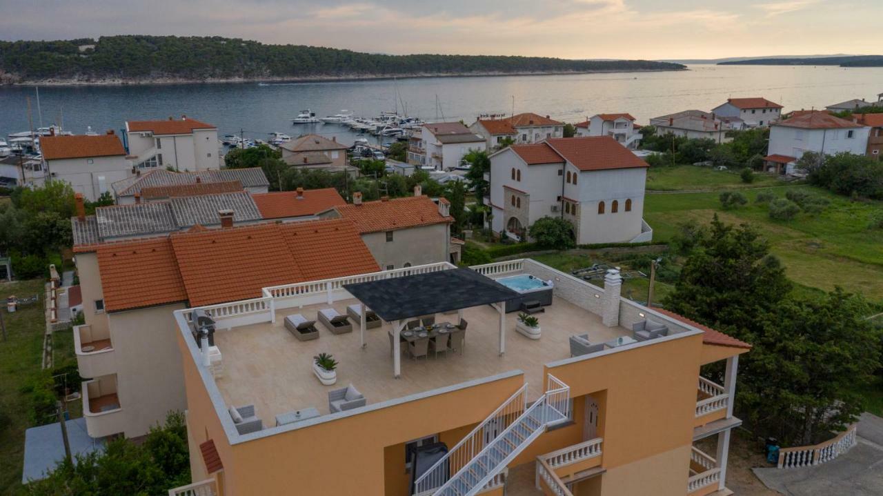 Villa Harmony Rab Barbat na Rabu エクステリア 写真