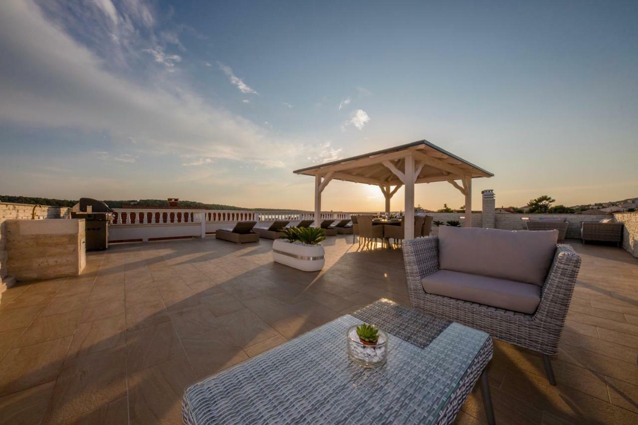 Villa Harmony Rab Barbat na Rabu エクステリア 写真